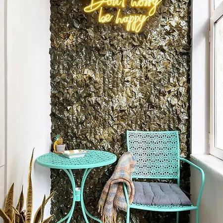Appartement New Bazaar Stylish In Tirana's Heart Tirana