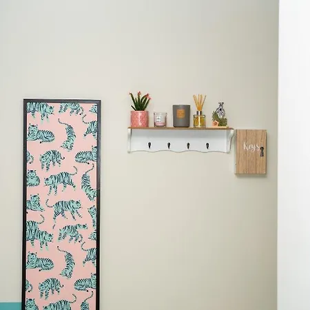 New Bazaar Stylish In Tirana's Heart *