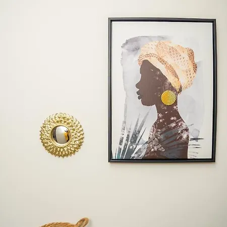 Apartamento New Bazaar Stylish In Tirana's Heart Tirana