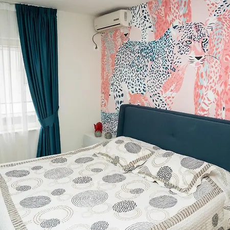 New Bazaar Stylish In Tirana's Heart Tirana