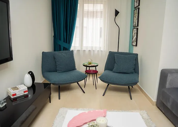Apartmán New Bazaar Stylish In Tirana's Heart Tirana